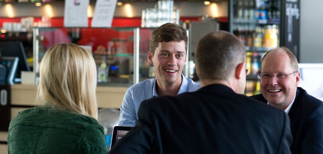 01 Teaser Vereinstreffen Überuns_Alumniarbeit